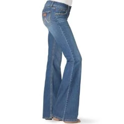 Western Cowboy Equipment Store -Western Cowboy Equipment Store img13331 wrangler women s retro mae flare leg jeans