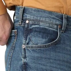 Wrangler Men's Retro Slim Straight Jeans -Western Cowboy Equipment Store img22242 wrangler men s retro slim straight jeans