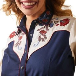 Ariat Women's Loretta Snap Shirt 8 Ariat Women's Loretta Snap Shirt -Western Cowboy Equipment Store img27744 ariat women s loretta snap shirt