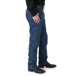 Wrangler Men's Advanced Comfort Regular Fit Jeans -Western Cowboy Equipment Store img29529 wrangler men s advanced comfort regular fit jean