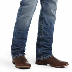 Ariat Men's M4 Dakota Relaxed Fit Straight Leg Jeans -Western Cowboy Equipment Store img33401 ariat men s m4 dakota relaxed fit straight leg jeans