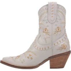 Dingo Women's Primrose Leather Cowgirl Boots -Western Cowboy Equipment Store img39015 dingo women s primrose leather cowgirl boots