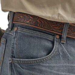 Wrangler Men's Retro Slim Fit Bootcut Jeans -Western Cowboy Equipment Store img46533 wrangler men s retro slim fit bootcut jeans