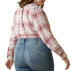 Ariat Women's REAL Billie Jean Button-Down Shirt 17 Ariat Women's REAL Billie Jean Button-Down Shirt -Western Cowboy Equipment Store img46591 ariat women s real billie jean button down shirt