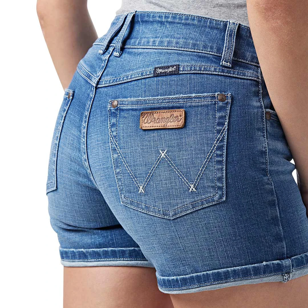 Wrangler Women's Retro Mid Rise Jean Shorts 4 Wrangler Women's Retro Mid Rise Jean Shorts - Image 4