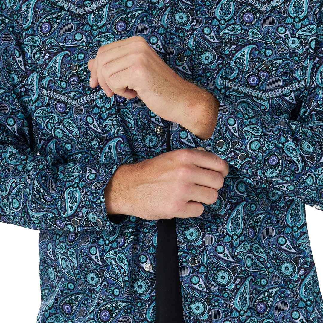 Wrangler Men's Rock 47 Paisley Print Snap Shirt 5 Wrangler Men's Rock 47 Paisley Print Snap Shirt - Image 5
