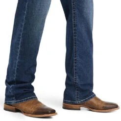 Ariat Men's M4 Relaxed Hugo Bootcut Jeans -Western Cowboy Equipment Store img58586 ariat men s m4 relaxed hugo bootcut jeans