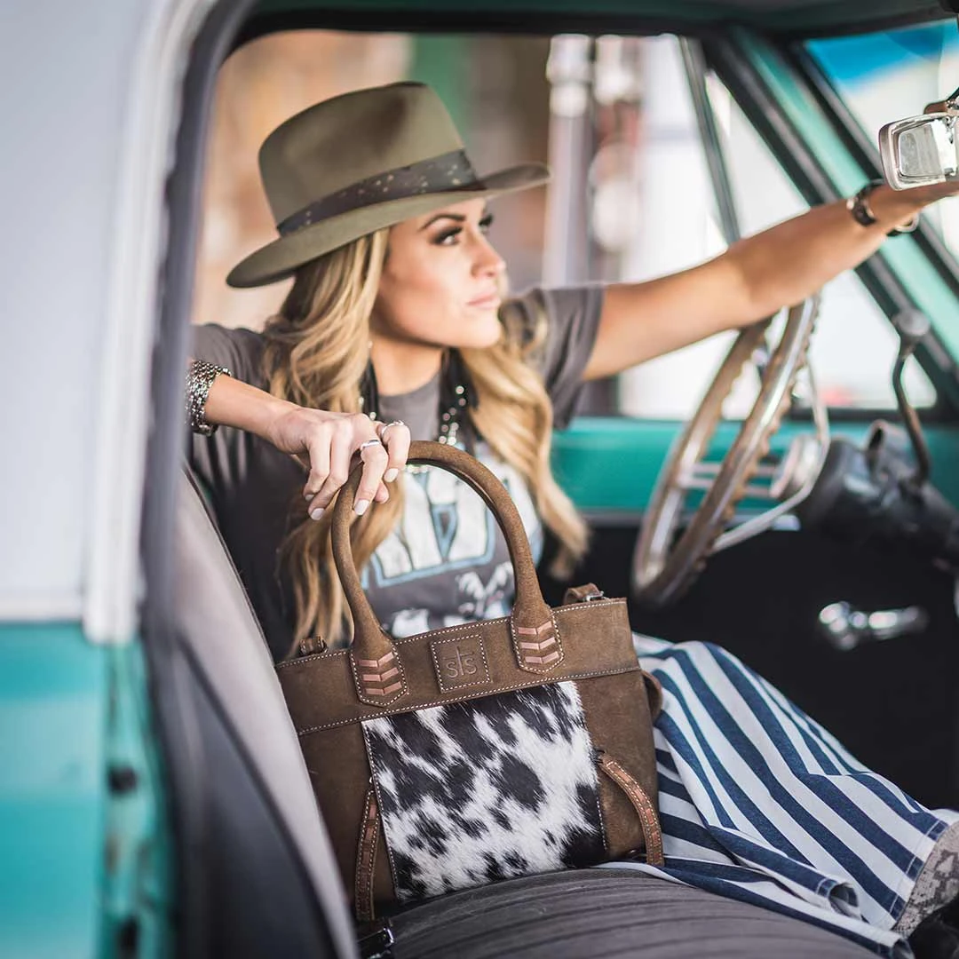 STS Ranchwear Cowhide Saddle Tramp Satchel 4 STS Ranchwear Cowhide Saddle Tramp Satchel - Image 4