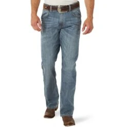 Wrangler Men's Retro Relaxed Fit Bootcut Jeans -Western Cowboy Equipment Store img66682 wrangler men s retro relaxed fit bootcut jean