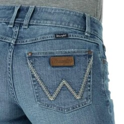 Wrangler Women's Retro Mae Jean Shorts -Western Cowboy Equipment Store img68147 wrangler women s retro mae jean shorts