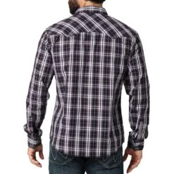 Wrangler Men's Fashion Plaid Snap Shirt -Western Cowboy Equipment Store img70792 wrangler men s fashion plaid snap shirt