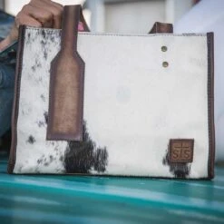 STS Ranchwear Cowhide Ruby Purse -Western Cowboy Equipment Store img74327 sts ranchwear cowhide ruby purse