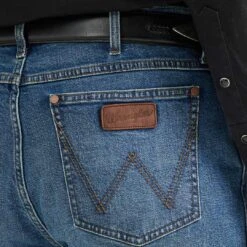 Wrangler Men's Retro Slim Straight Leg Jeans 8 Wrangler Men's Retro Slim Straight Leg Jeans -Western Cowboy Equipment Store img80295 wrangler men s retro slim straight leg jeans