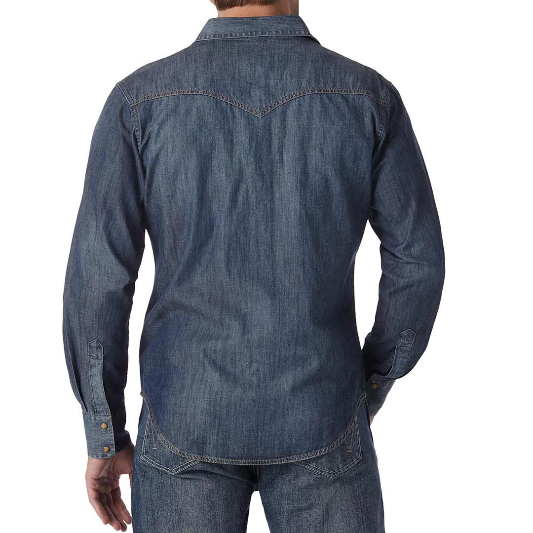 Wrangler Men's Retro Dark Wash Snap Denim Shirt 2 Wrangler Men's Retro Dark Wash Snap Denim Shirt - Image 2